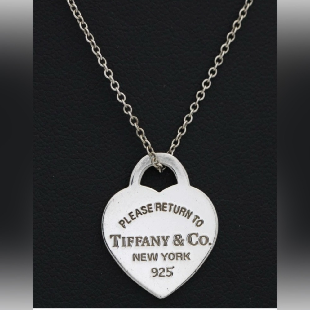 Tiffany & Co. Silver 'Please Return to Tiffany & Co.' Heart Tag Necklace